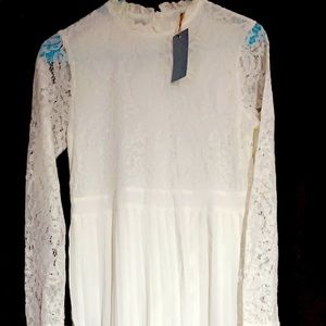 Peyton Bre/Bailey’s Blossom Ivory lace dress. Girls size 16 new with tags. SF/PF